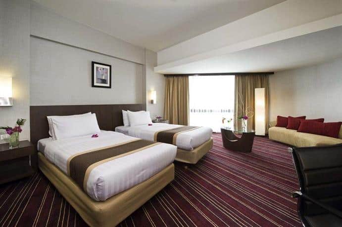 guest friendly hotels in Bangkok - Ambassador Hotel Bangkok - Bedroom
