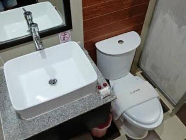 Guest Friendly Hotels in Boracay - La Carmela De Boracay Hotel - Bathroom