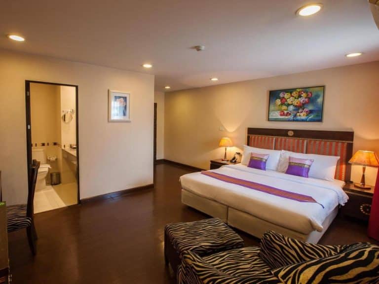 Mac Boutique Suites Hotel-Bedroom